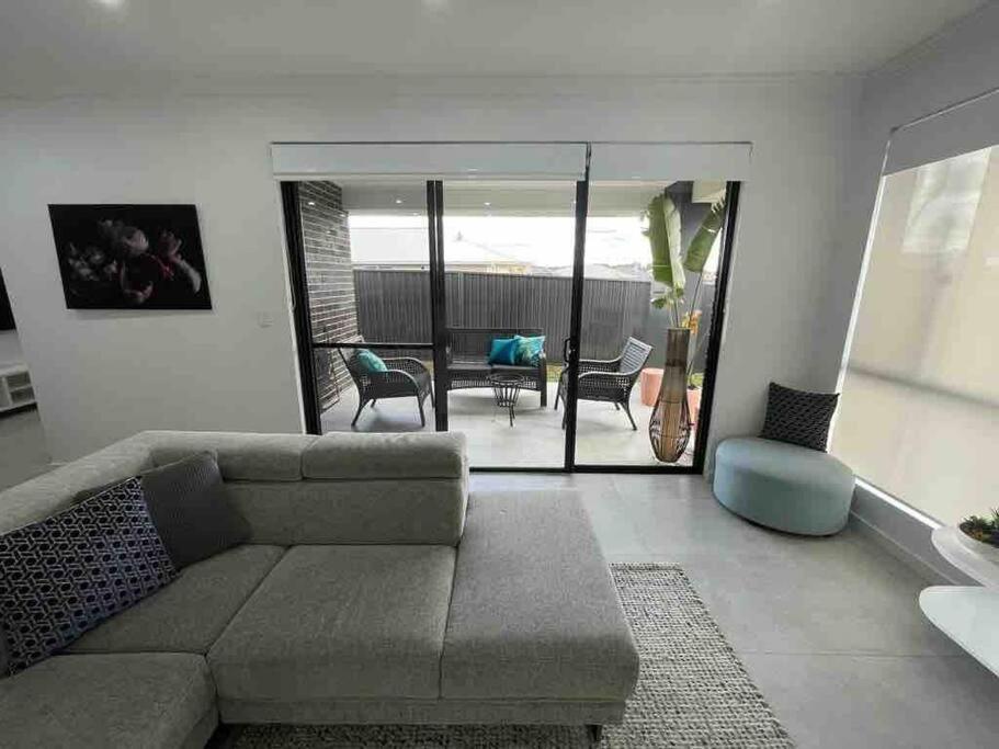 Neat 4 Bedroom In Catherine Fields Narellan Exteriér fotografie