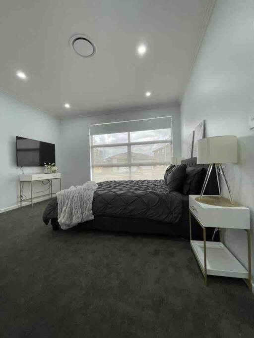 Neat 4 Bedroom In Catherine Fields Narellan Exteriér fotografie